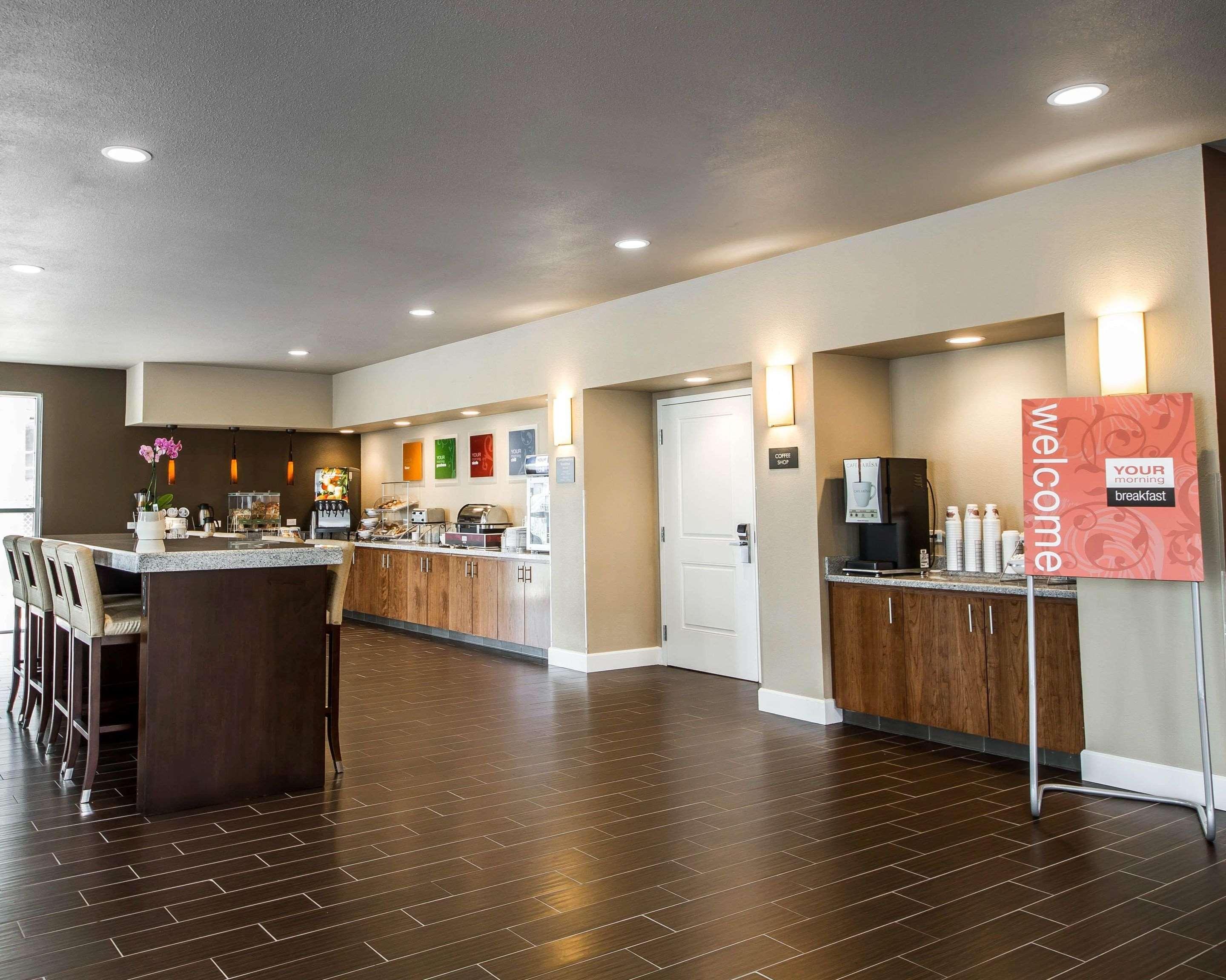 Comfort Suites Woodland - Sacramento Airport Buitenkant foto