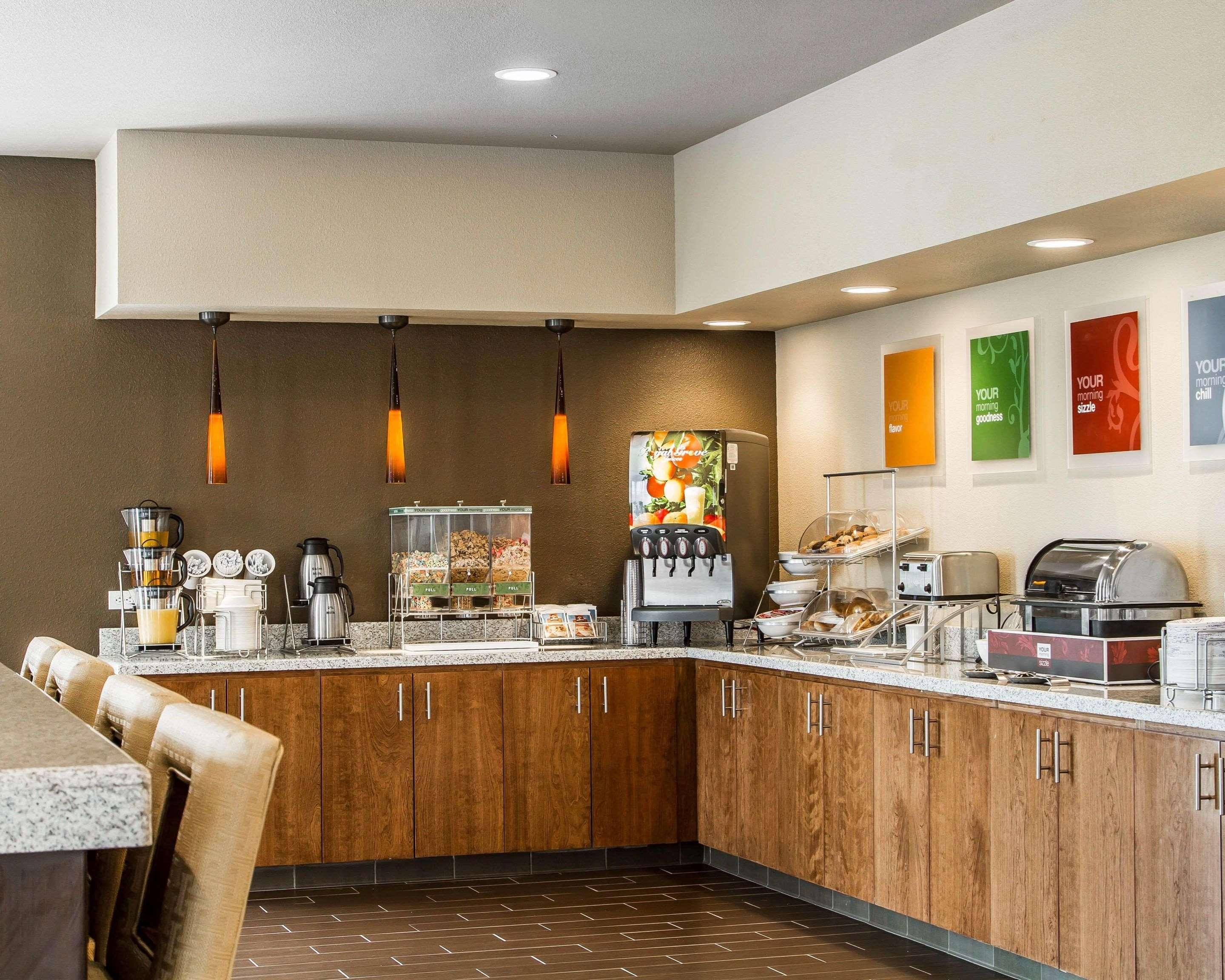 Comfort Suites Woodland - Sacramento Airport Buitenkant foto