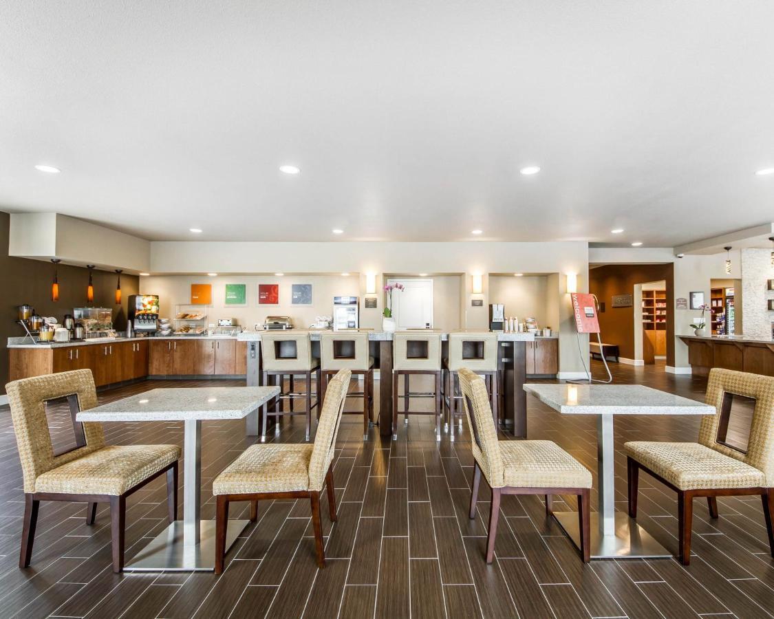 Comfort Suites Woodland - Sacramento Airport Buitenkant foto